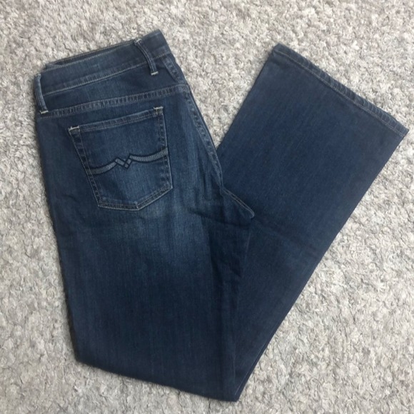 Lucky Brand Denim - Nwot lucky brand sweet N’ low jeans 8/28
